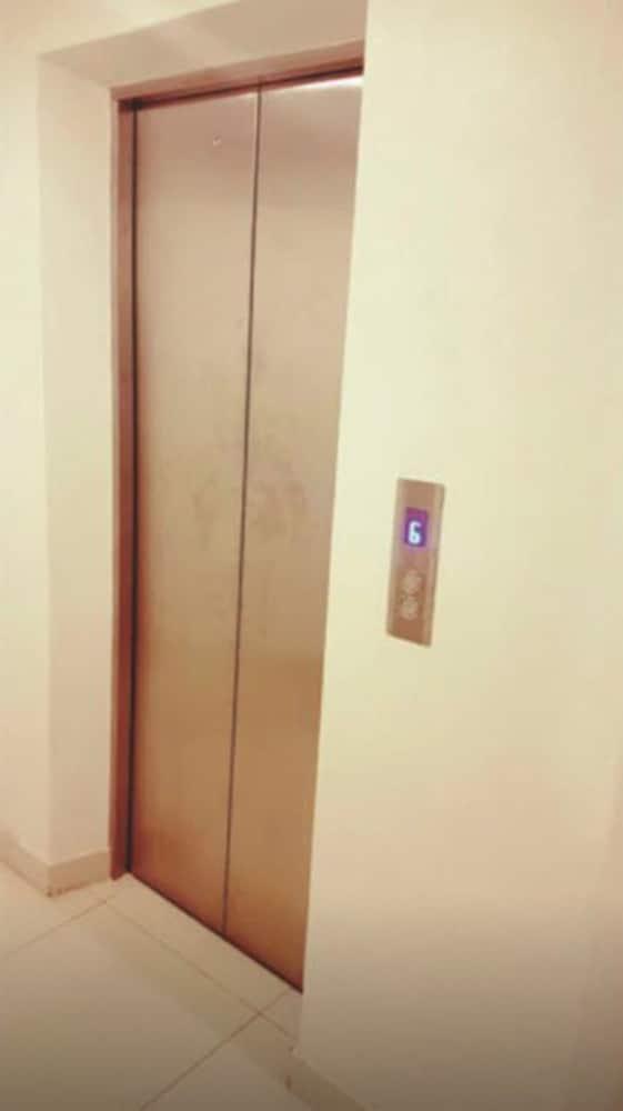 Chauhan Inn Bangkok Eksteriør bilde